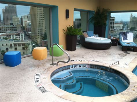 austin hotel with hot tub in room